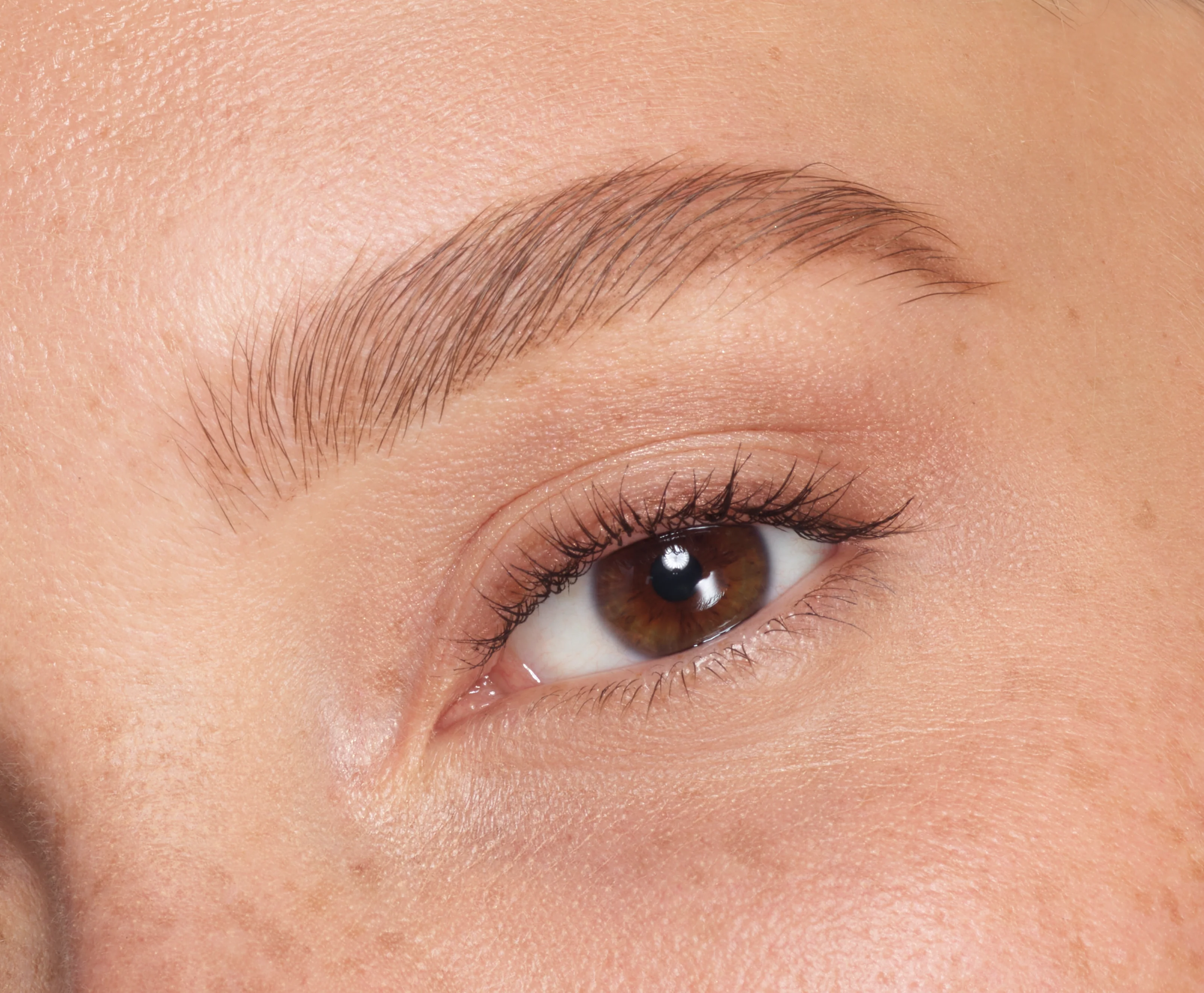 Crayon Sourcils ColorStay™ Brow Pencil - Image 6